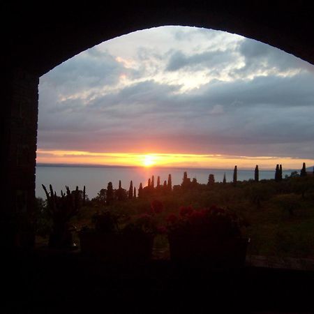 Fattoria Il Poggio Villa San Feliciano Exterior foto